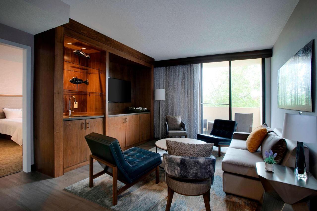 Greensboro-High Point Marriott Airport Екстериор снимка