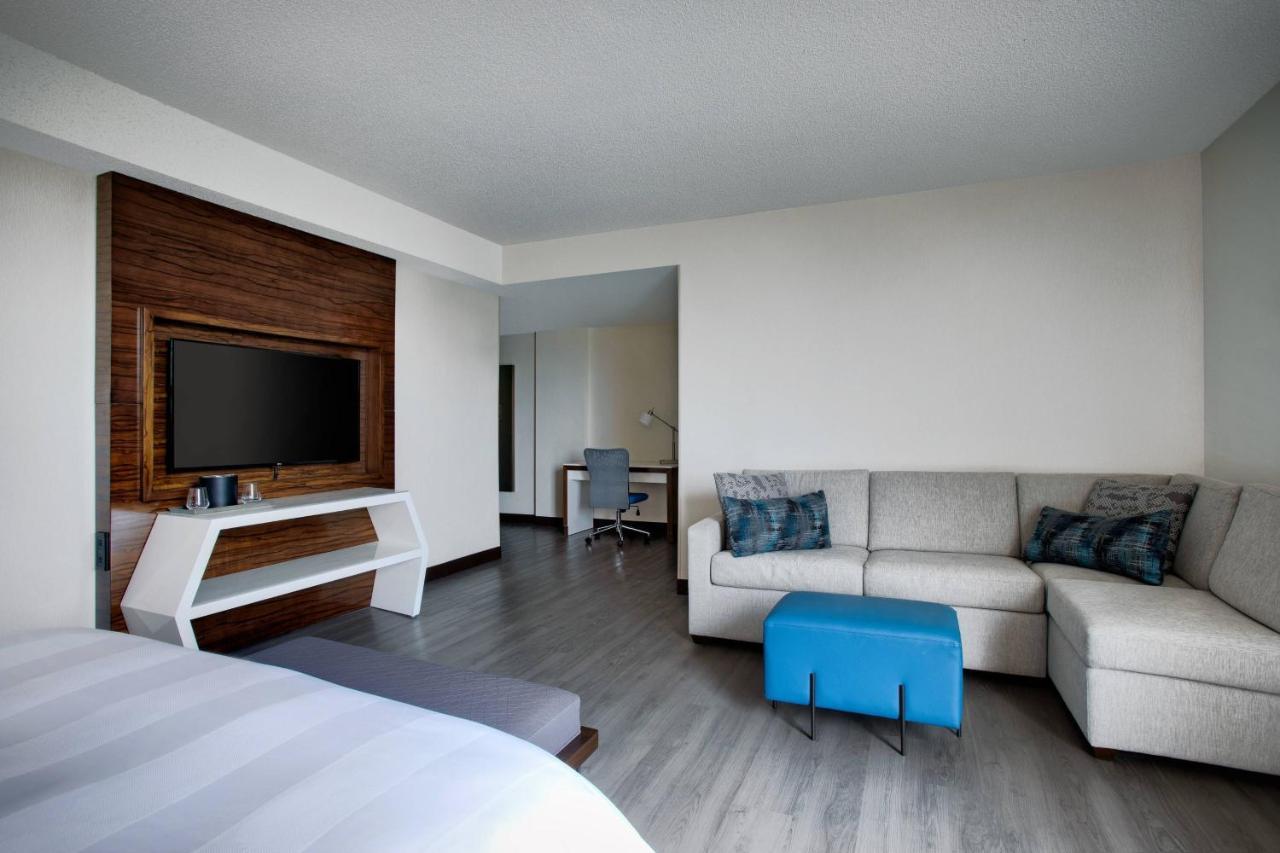 Greensboro-High Point Marriott Airport Екстериор снимка