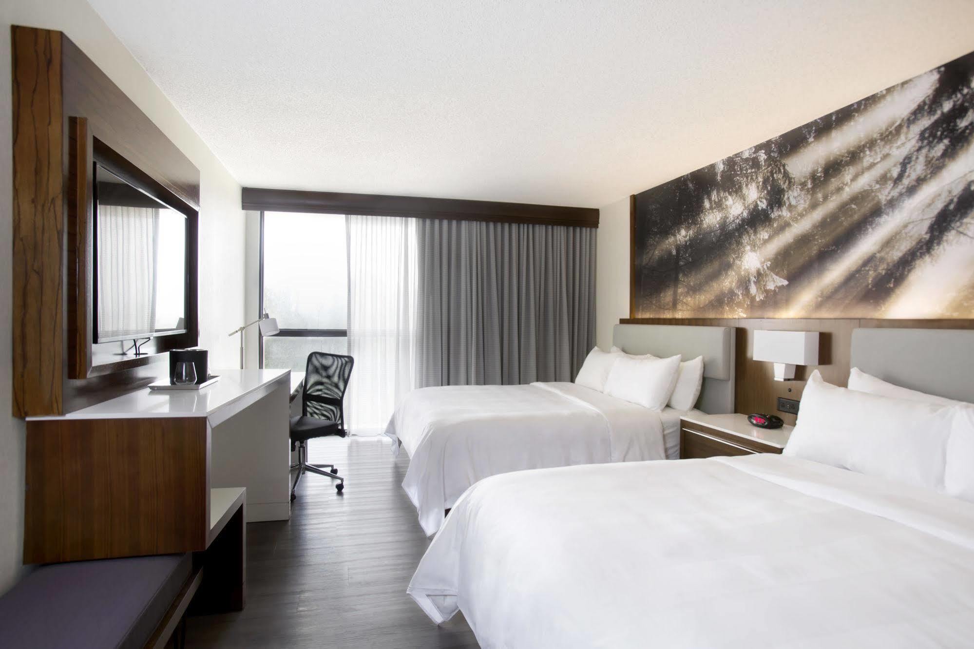 Greensboro-High Point Marriott Airport Екстериор снимка