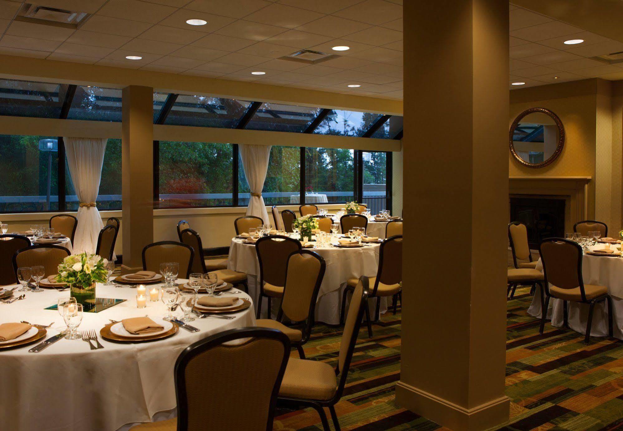 Greensboro-High Point Marriott Airport Съоръжения снимка
